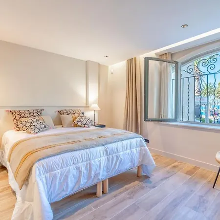 Villa Superbe Maison, Toit Terrasse, Climatisee, Parking Sainte-Maxime