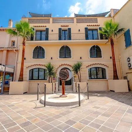 Superbe Maison, Toit Terrasse, Climatisee, Parking Sainte-Maxime