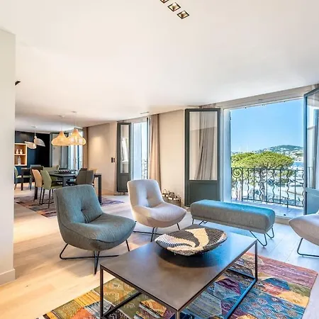 Villa Superbe Maison, Toit Terrasse, Climatisee, Parking Sainte-Maxime