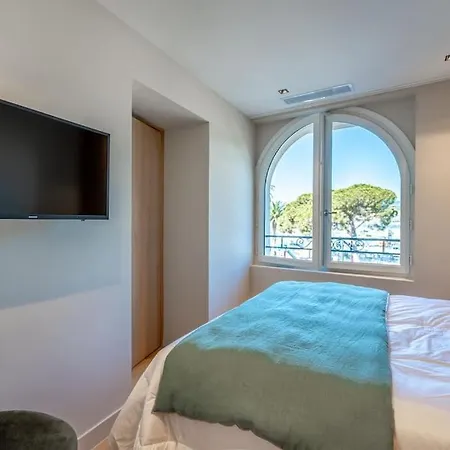 Superbe Maison, Toit Terrasse, Climatisee, Parking Sainte-Maxime