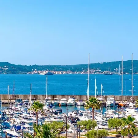 Villa Superbe Maison, Toit Terrasse, Climatisee, Parking *